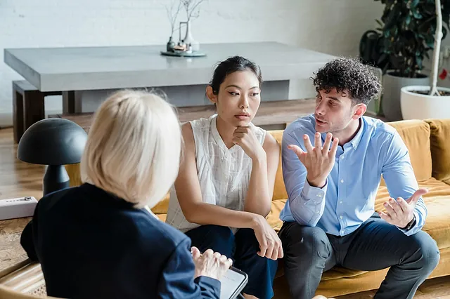couple in counselling